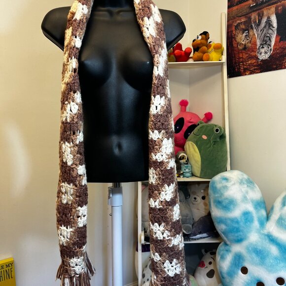 Bundle of 5 Knit and Cashmere Scarves Mixed Colors and Patterns One Size - Picture 2 of 11